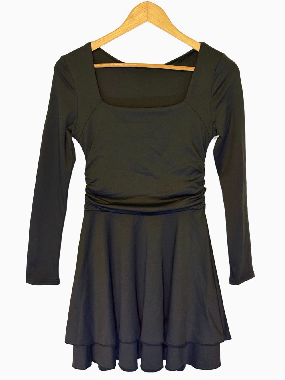 NWOT Girl’s S Black Long-sleeve Square-neck Fit-and-flare Skater Dress Ruching